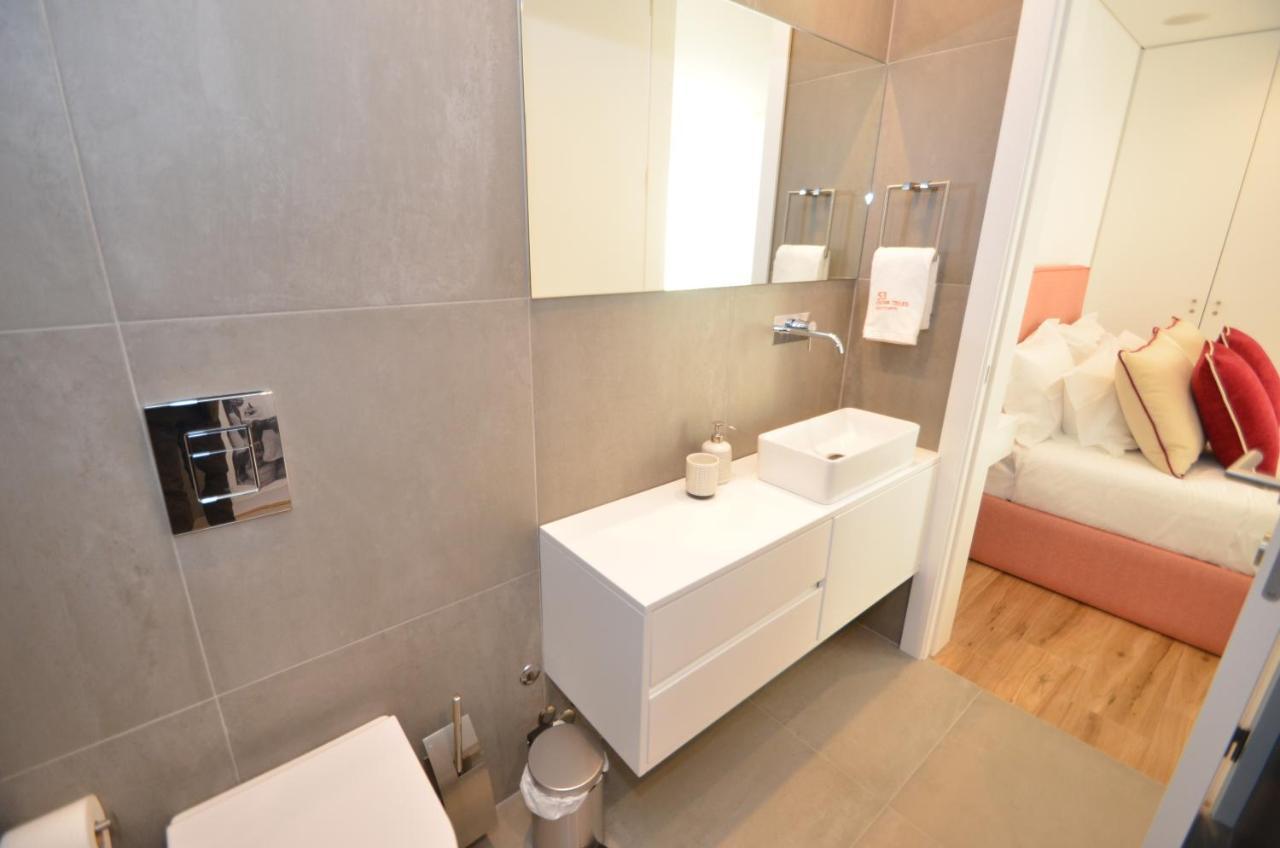 Oliva Teles 53 Apartments Arcozelo  エクステリア 写真
